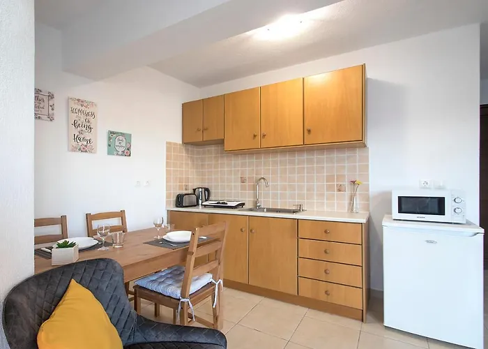 Apartment D & E Skiathos Town