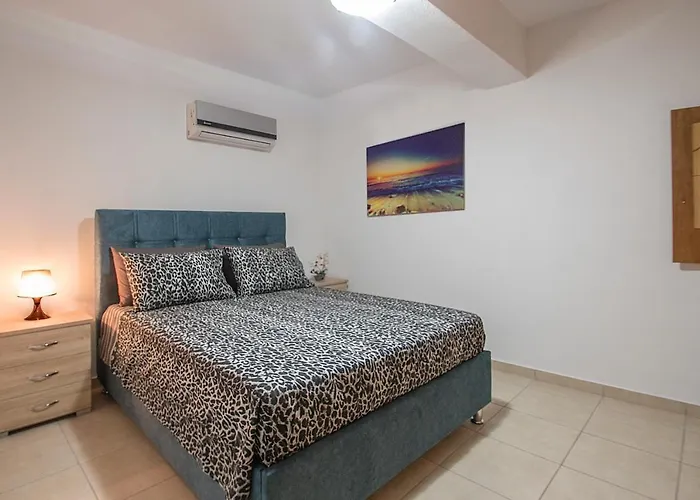 D & E * スキアトスタウン